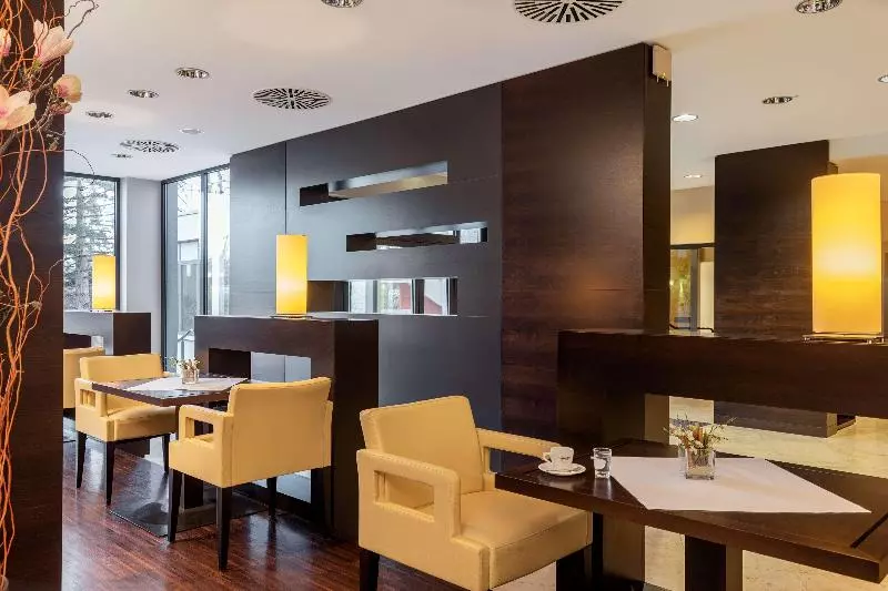 호텔 NH Stuttgart Airport