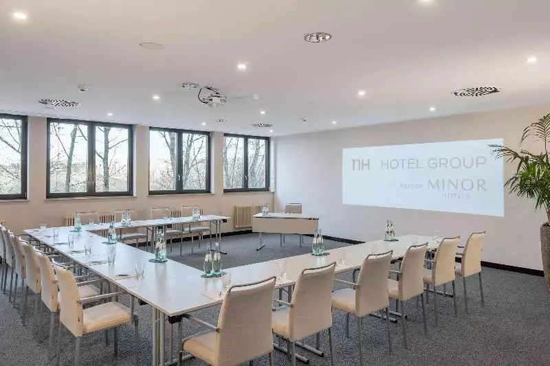 호텔 NH Stuttgart Airport