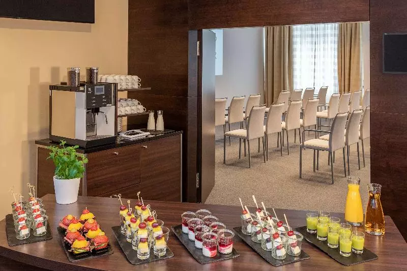 호텔 NH Stuttgart Airport