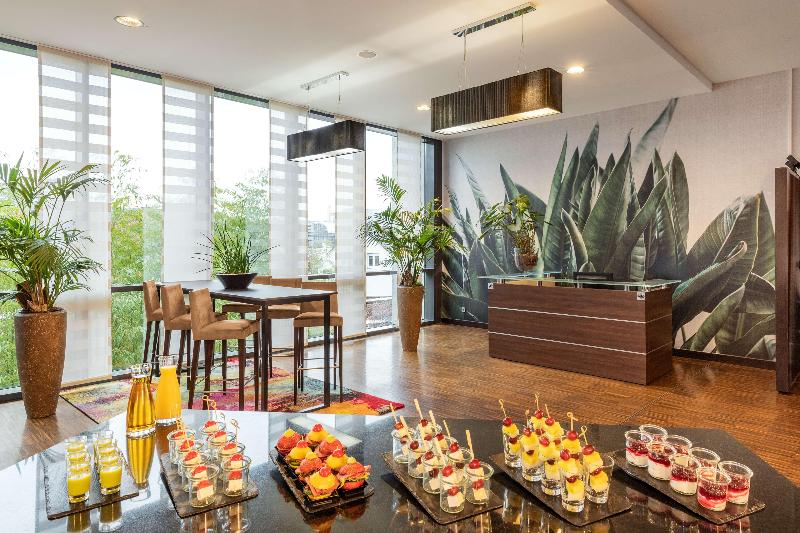 酒店 NH Stuttgart Airport