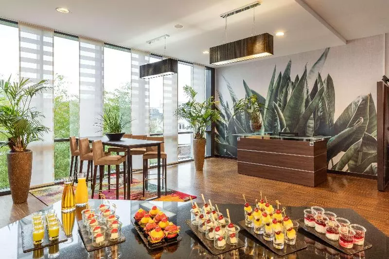 호텔 NH Stuttgart Airport