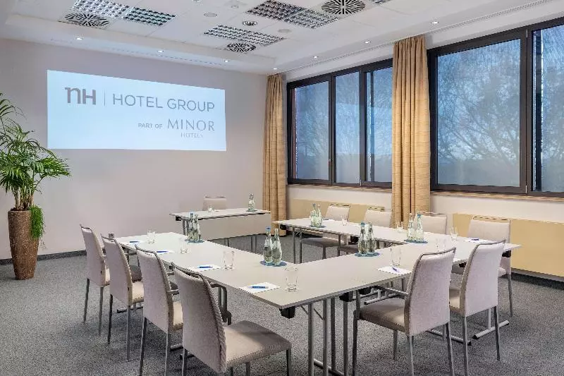 호텔 NH Stuttgart Airport