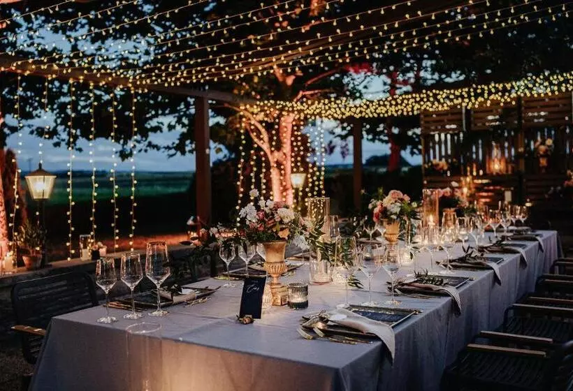 Отель Landhaus Klosterwald