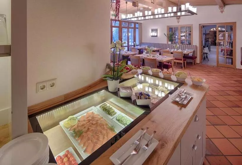 Отель Landhaus Klosterwald