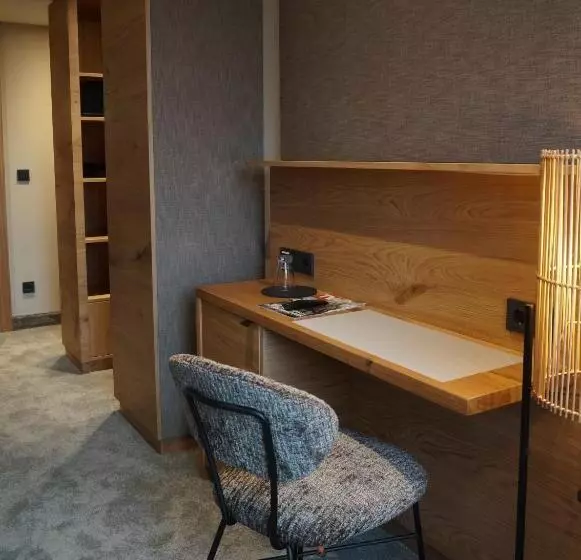 Отель Landhaus Klosterwald