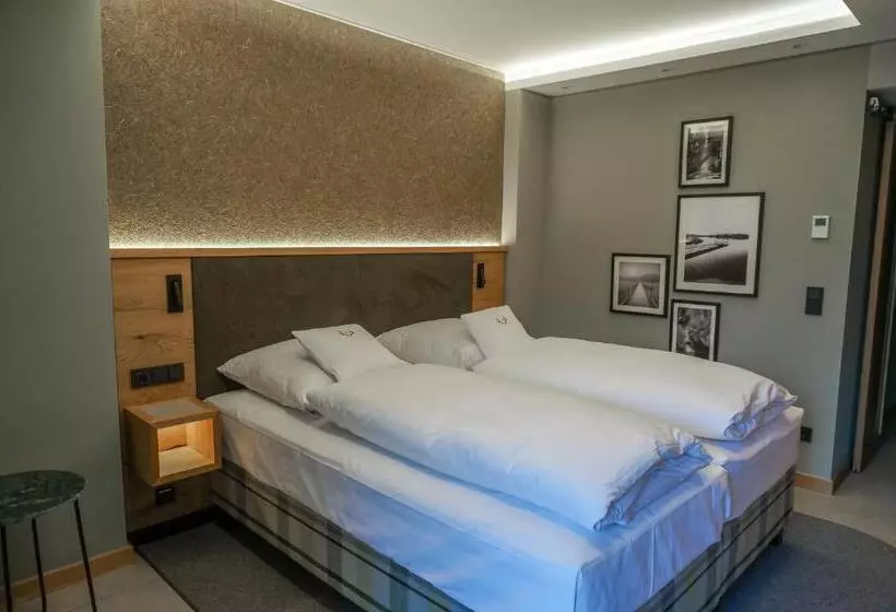 Отель Landhaus Klosterwald