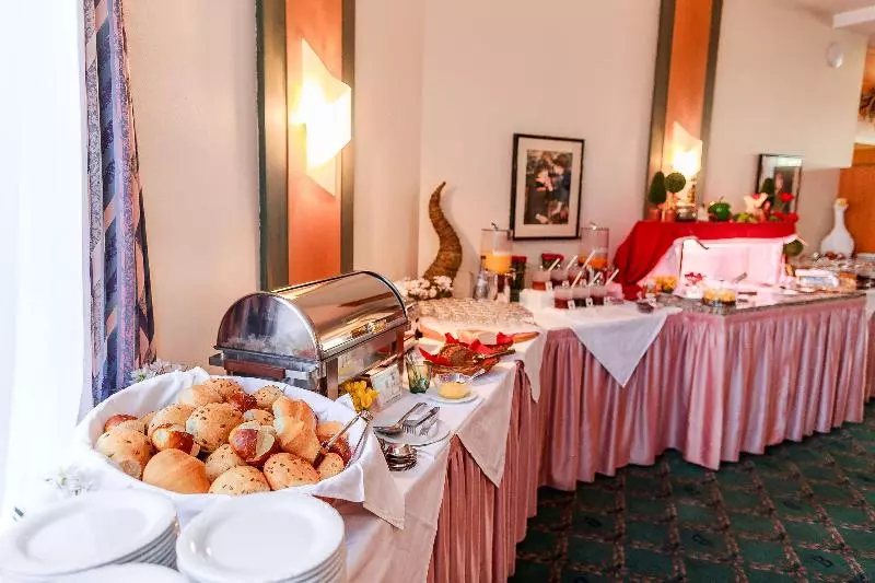 Plaza Hotel Blankenburg Ditzingen, Sure Hotel Collection