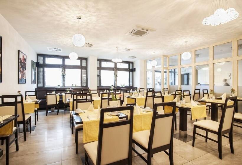 Отель Rivoli Charme