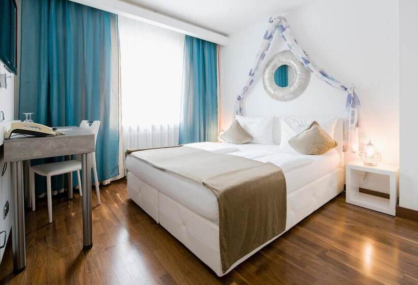 Отель Rivoli Charme