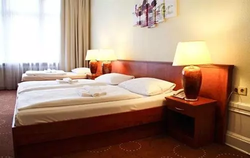 Olivaer Apart  Am Kurfuerstendamm