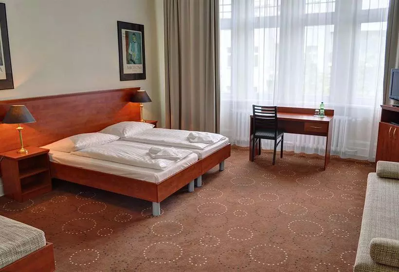 Olivaer Apart  Am Kurfuerstendamm