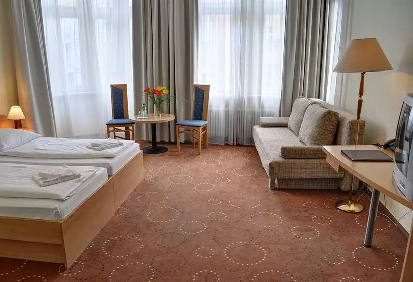 Olivaer Apart  Am Kurfuerstendamm