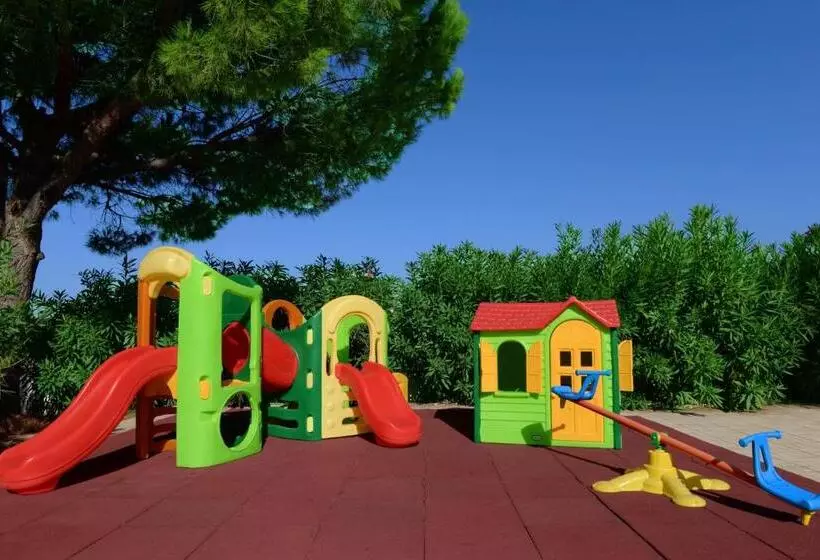 Airotel Achaia Beach