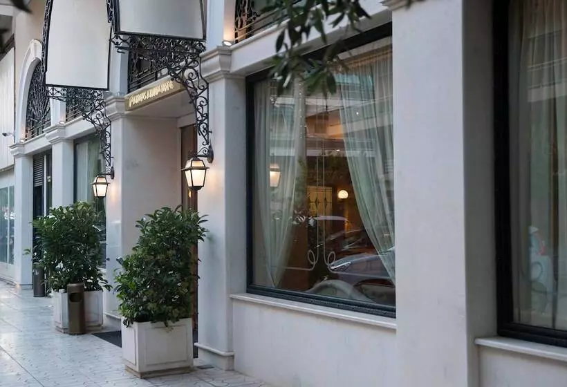 Athens Atrium Hotel & Jacuzzi Suites
