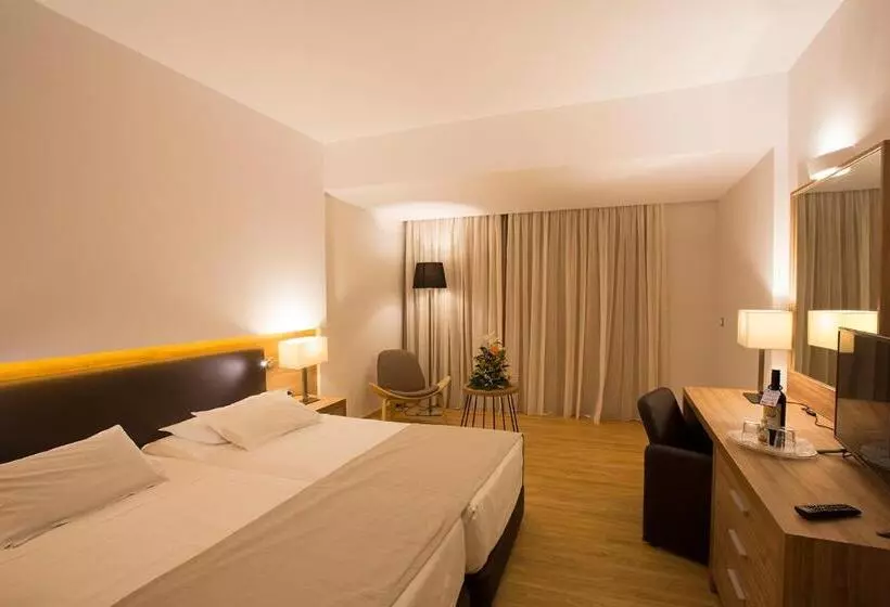 ホテル Calypso Palace