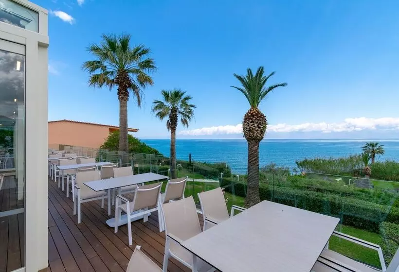 ホテル Ibiscus Corfu