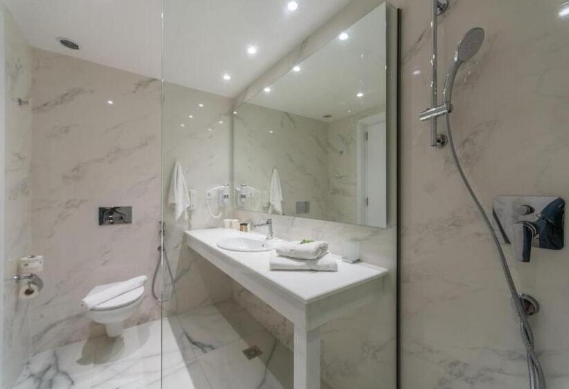 فندق Ibiscus Corfu