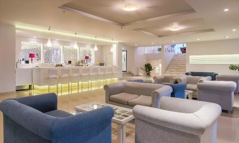 Hotell The Aeolos Beach