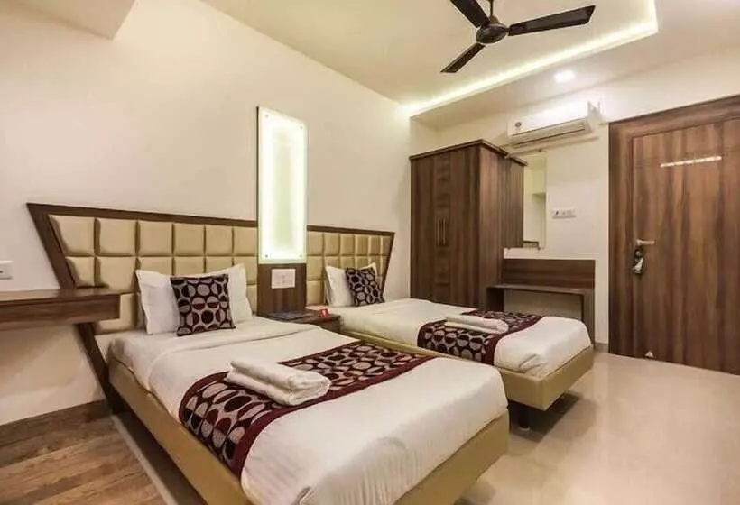 Hotelli Krishna Avtar Service Apartment