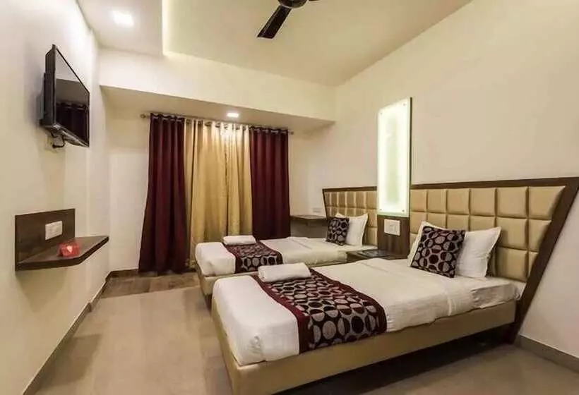 Hotelli Krishna Avtar Service Apartment