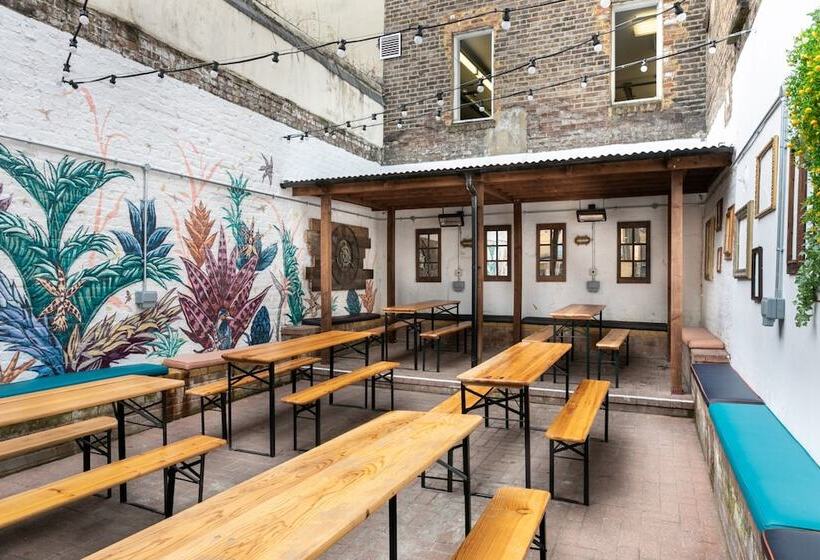 Hostel Publove @ The Rose & Crown