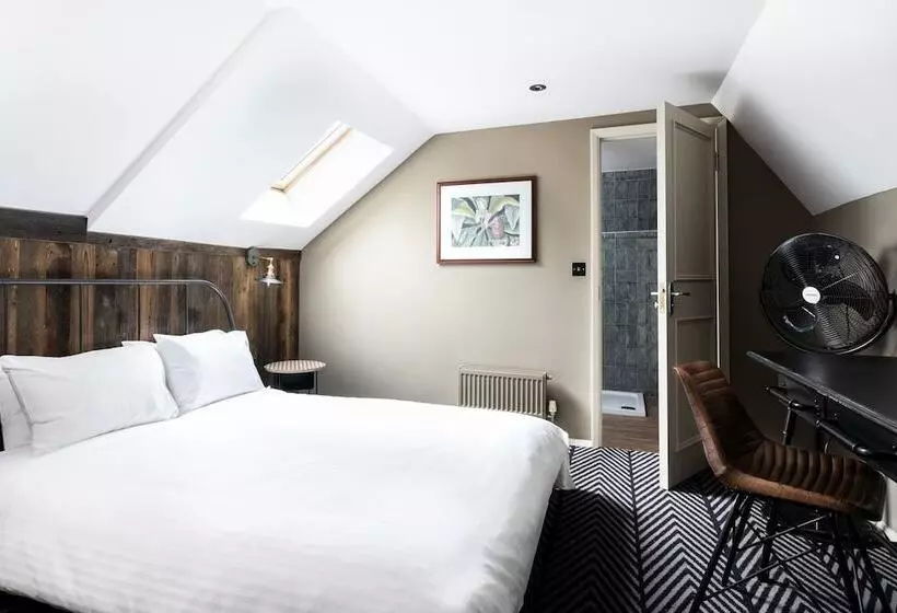 Hostel Publove @ The Rose & Crown