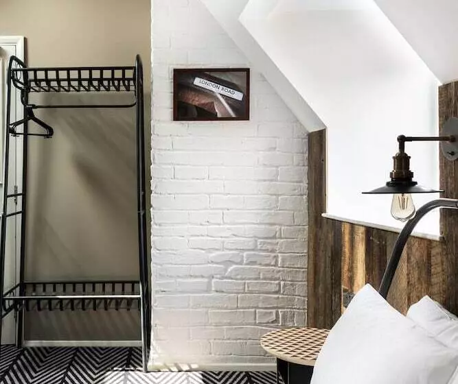 Hostel Publove @ The Rose & Crown