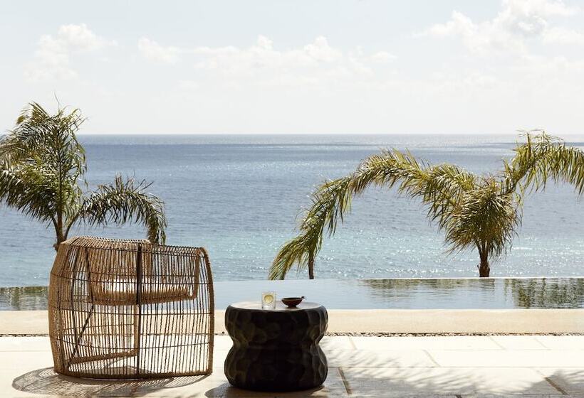 בית מלון כפרי F Zeen Kefalonia