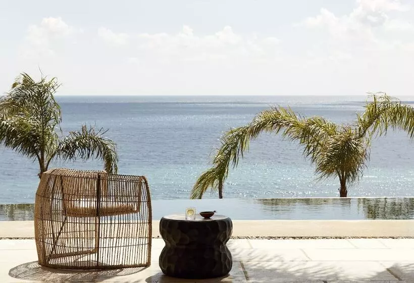 هتل F Zeen Kefalonia