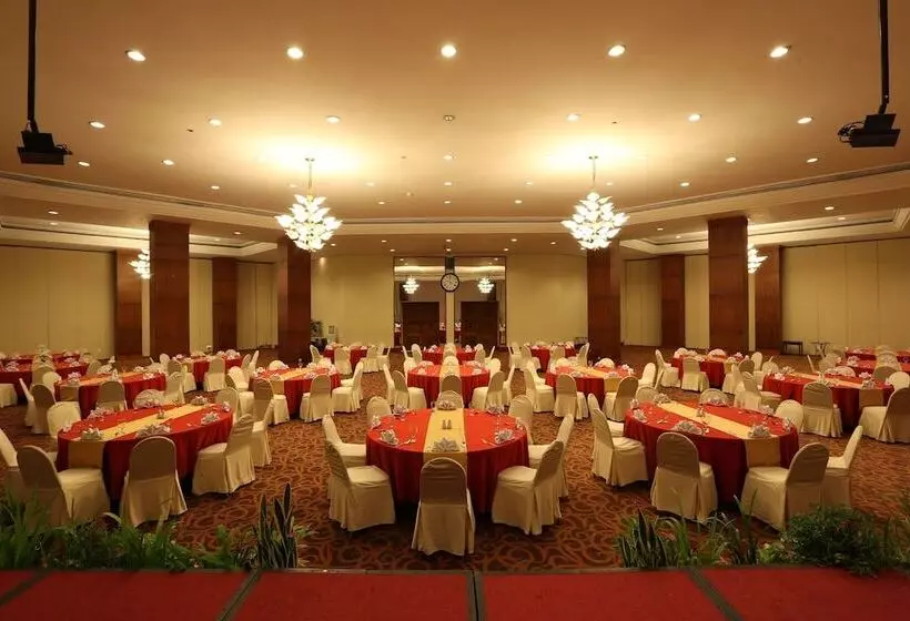 호텔 Aryaduta Manado