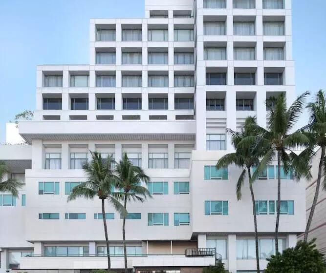 호텔 Aryaduta Manado