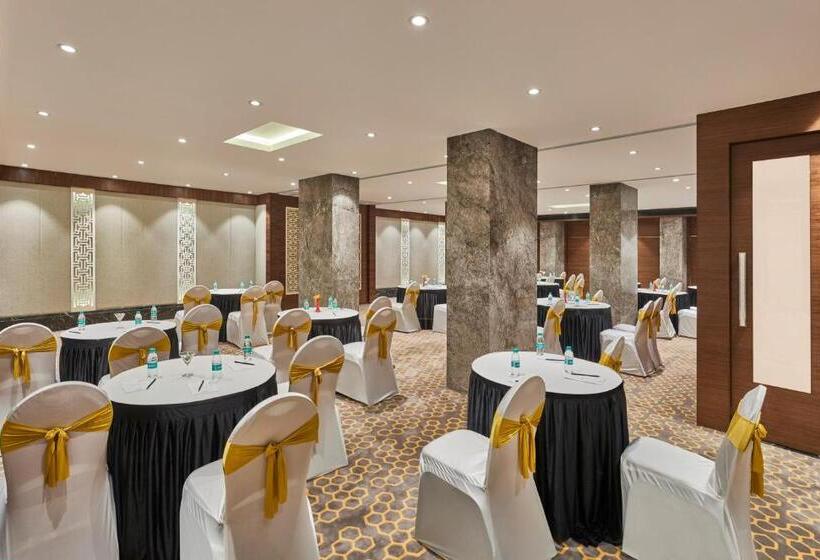 هتل Bawa International