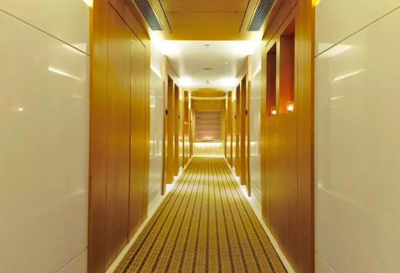 هتل Bawa International