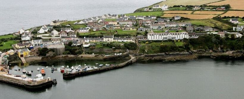 בית מלון כפרי Bayview