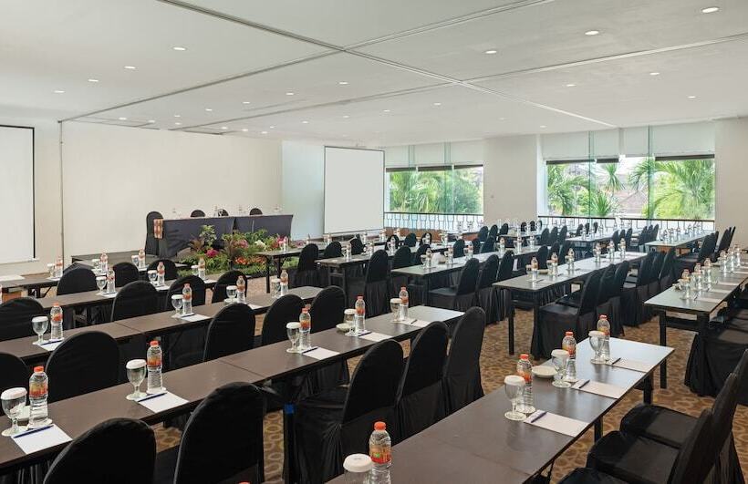 هتل Kimaya Sudirman Yogyakarta By Harris