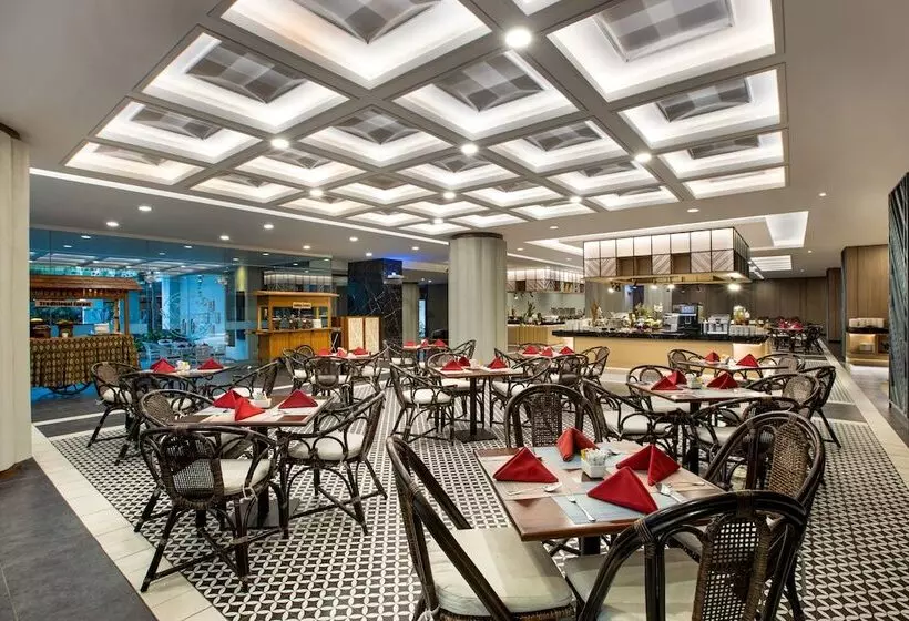 Отель Kimaya Sudirman Yogyakarta By Harris