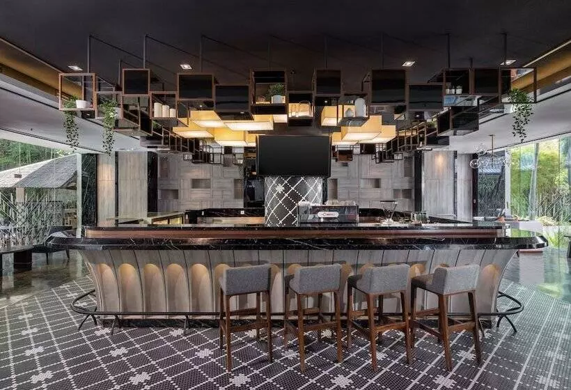 Отель Kimaya Sudirman Yogyakarta By Harris