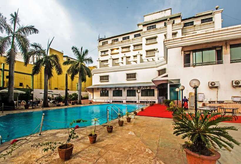 Hotel Quality Inn Regency, Nashik