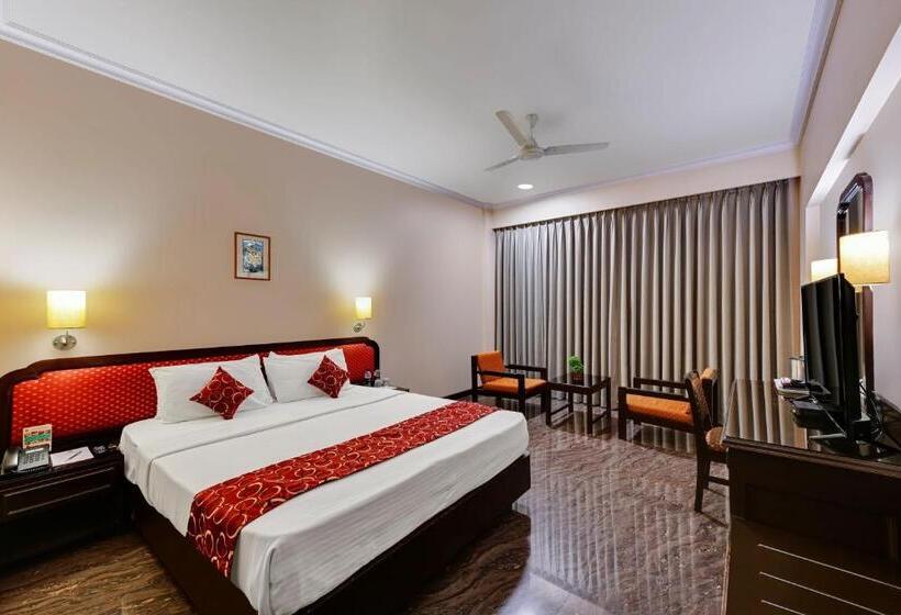 Hotel Quality Inn Regency, Nashik