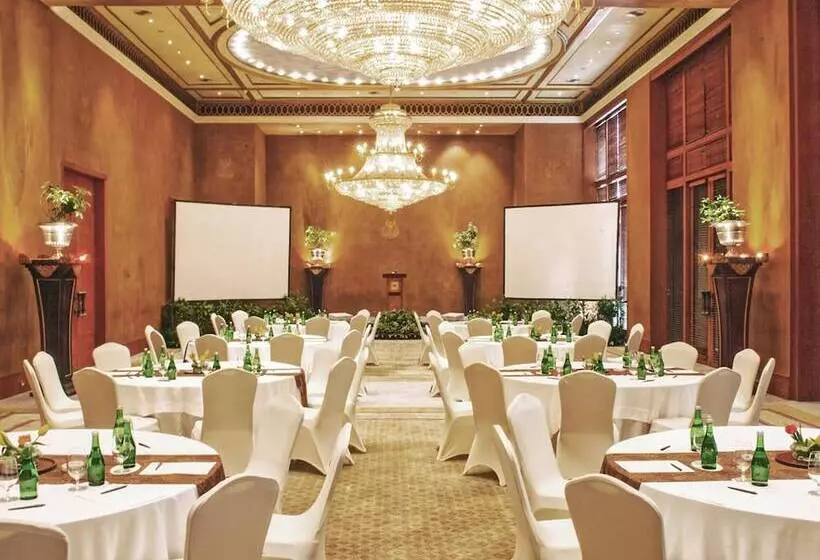 ホテル The Dharmawangsa Jakarta