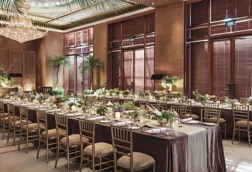 ホテル The Dharmawangsa Jakarta