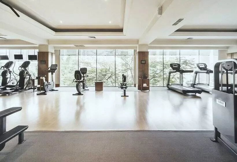 ホテル The Dharmawangsa Jakarta