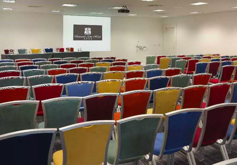 호텔 The Dunraven, Adare