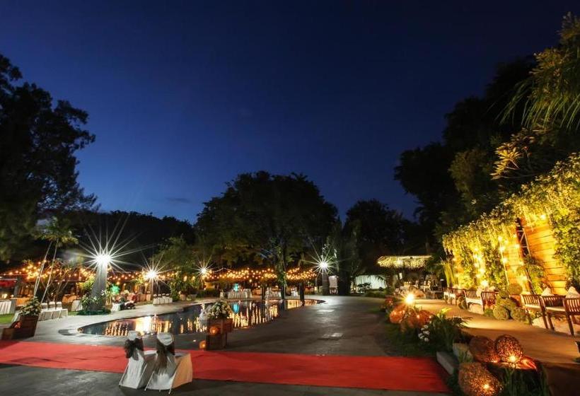 Singgasana Hotel Surabaya