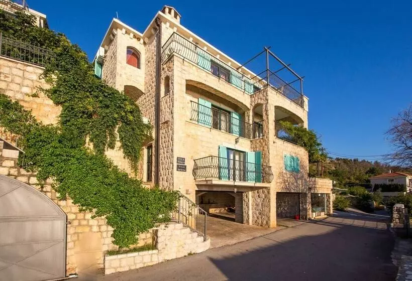 Olive Resort