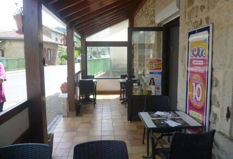 هتل Hôtel Des Voyageurs