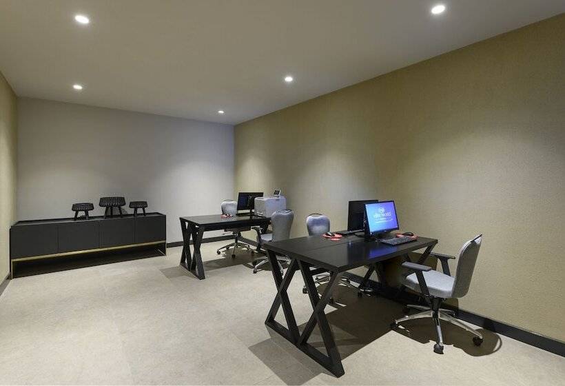 فندق Elite World Grand Sapanca