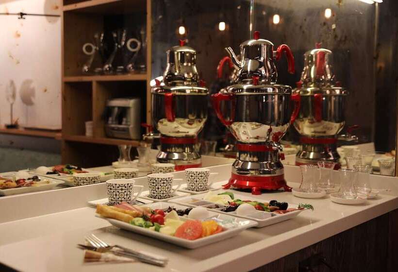 בית מלון כפרי Roomers Nisantasi