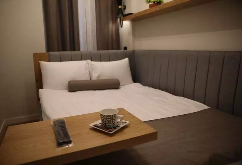 ホテル Roomers Nisantasi