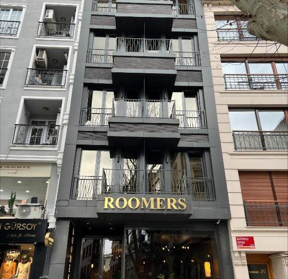 בית מלון כפרי Roomers Nisantasi